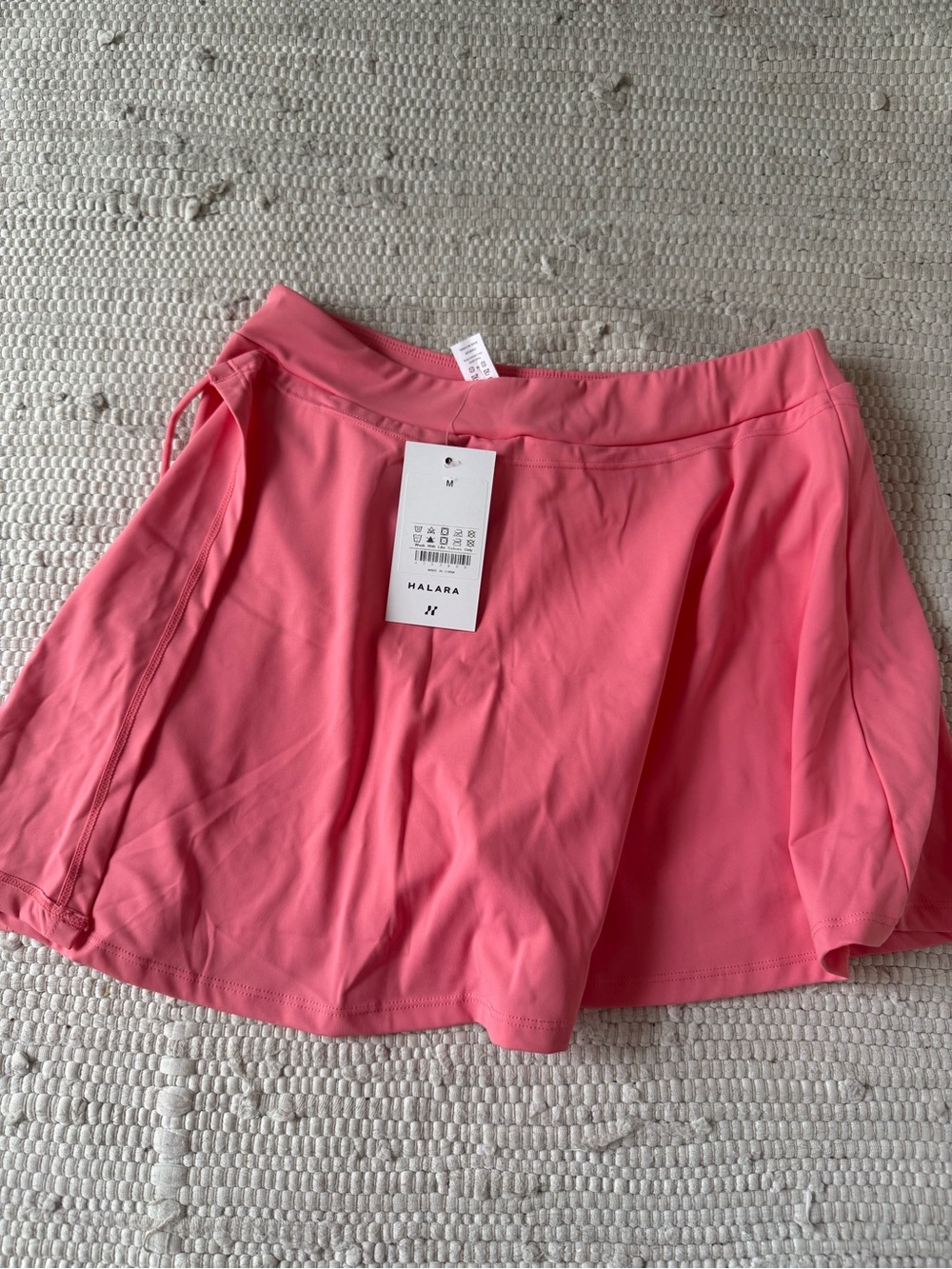 HALARA Coral Pink Athletic Skort